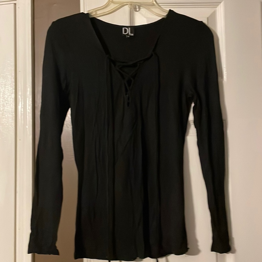 Long sleeved black “pirate” tie front top